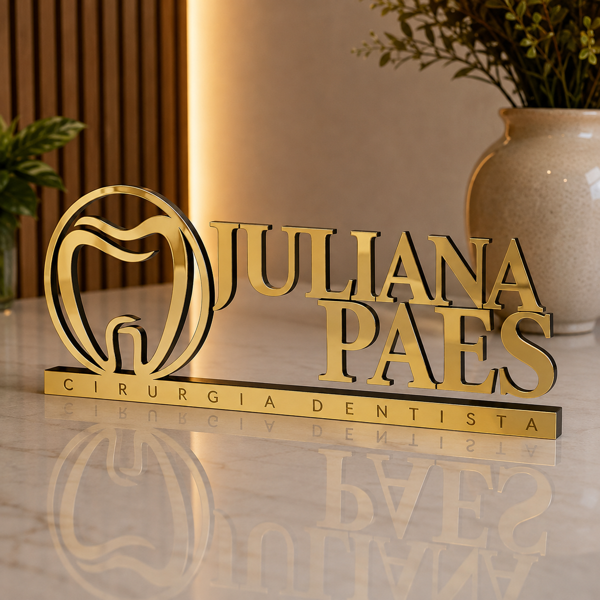 Letreiro de mesa em acrílico personalizado para dentistas e clínicas odontológicas. Ideal para recepção e consultório, com corte a laser e acabamento moderno.