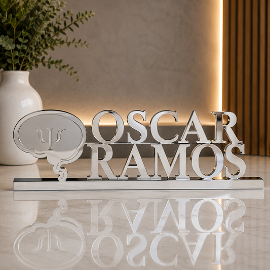 Letreiro de mesa em acrílico personalizado para psicólogos e consultórios. Ideal para recepção, mesa de atendimento e ambientes profissionais. Produção a laser.