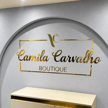 Letreiro de parede retangular em acrílico personalizado. Ideal para empresas, lojas, recepções, escritórios, consultórios, clínicas e também para ambientes residenciais.
