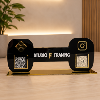 Placa Display 2 QR Code em acrílico musculação personalizado com logotipo. Ideal para Pix, Instagram, WhatsApp, Wi-Fi, Google Avaliações e cardápios digitais.