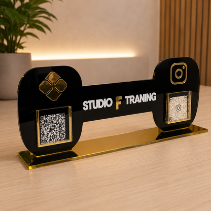 Placa Display 2 QR Code em acrílico musculação personalizado com logotipo. Ideal para Pix, Instagram, WhatsApp, Wi-Fi, Google Avaliações e cardápios digitais.