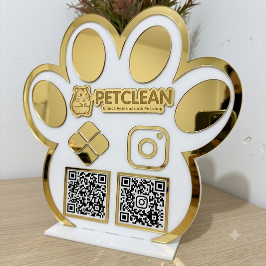 Placa Display 1 QR Code em acrílico veterinária Petshop personalizada com logotipo. Ideal para Pix, Instagram, WhatsApp, Wi-Fi, Google Avaliações e cardápios digitais