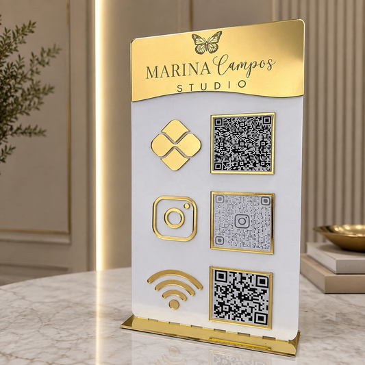Placa Display 3 QR Code em acrílico gravação personalizada com logotipo. Ideal para Pix, Instagram, WhatsApp, Wi-Fi, Google Avaliações e cardápios digitais