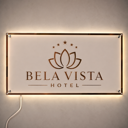 Placa Neon LED personalizada 80x50cm em acrílico. Ideal para empresas, lojas, clínicas, recepções e ambientes modernos. Personalize com sua marca ou arte.