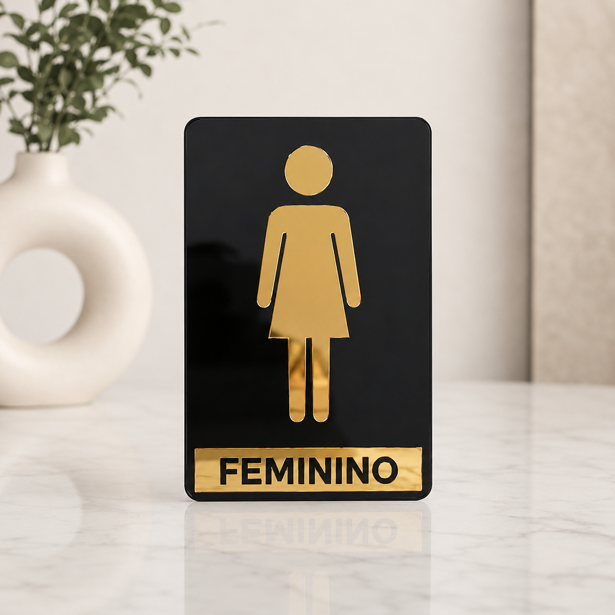 Placa de porta para banheiro 20x15cm cm em acrílico personalizado. Ideal para clínicas, empresas, consultórios, lojas e outros ambientes profissionais.