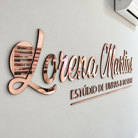 Letreiro de parede retangular em acrílico personalizado. Ideal para empresas, lojas, recepções, escritórios, consultórios, clínicas e também para ambientes residenciais.